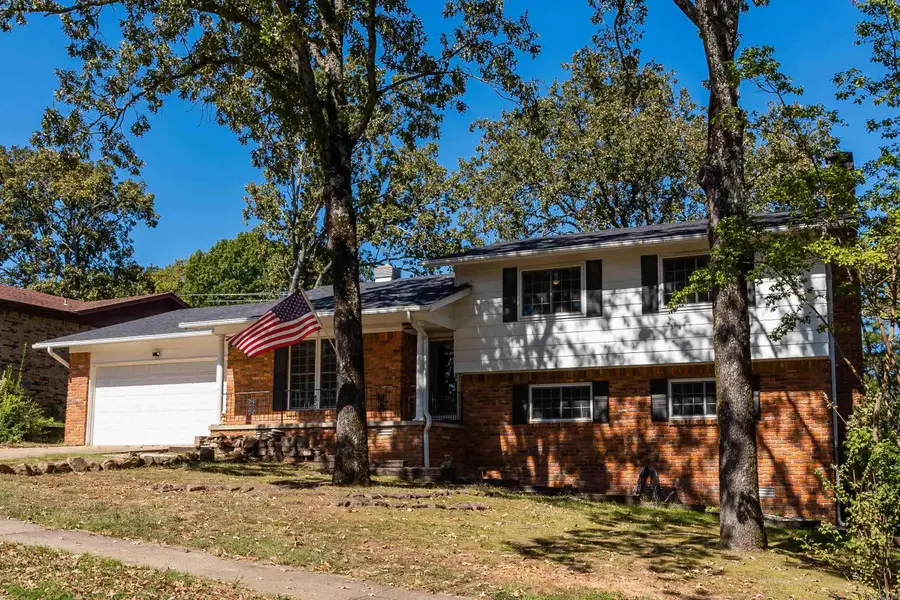 4105 Dunkeld Dr, North Little Rock, AR 72116 - Image #2