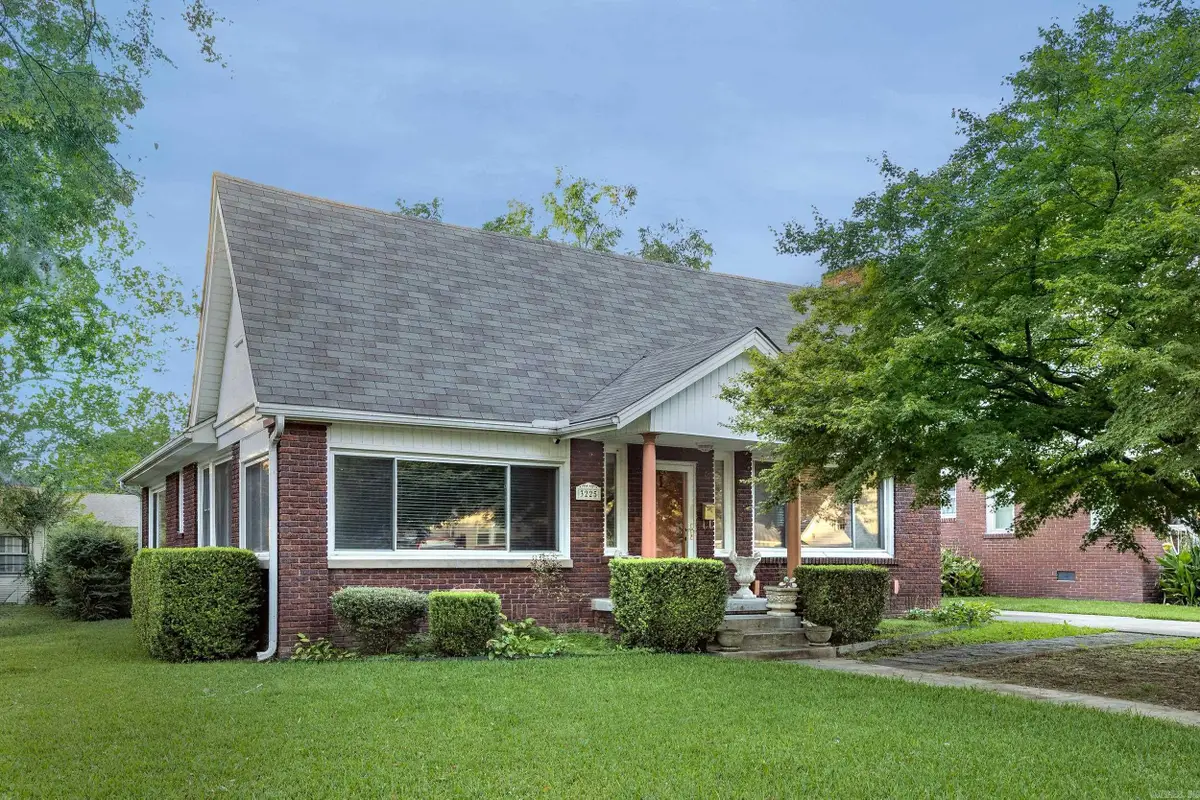 3225 N Olive Street, North Little Rock, AR 72116 - Image #1