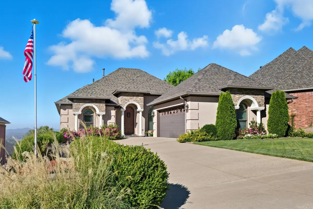 108 Crestview Drive, Maumelle, AR 72113 - Image #1