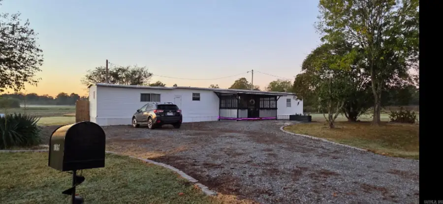 1001 Tamo River Rd, Grady, AR 71644 - Image #3