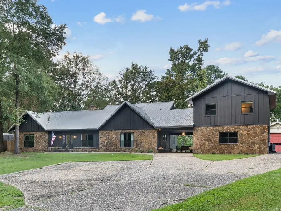 18 Riviera Drive, Conway, AR 72034 - Image #2