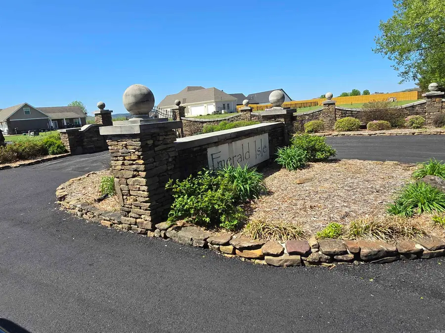 100 Emerald Lane, Greers Ferry, AR 72067 - Image #3