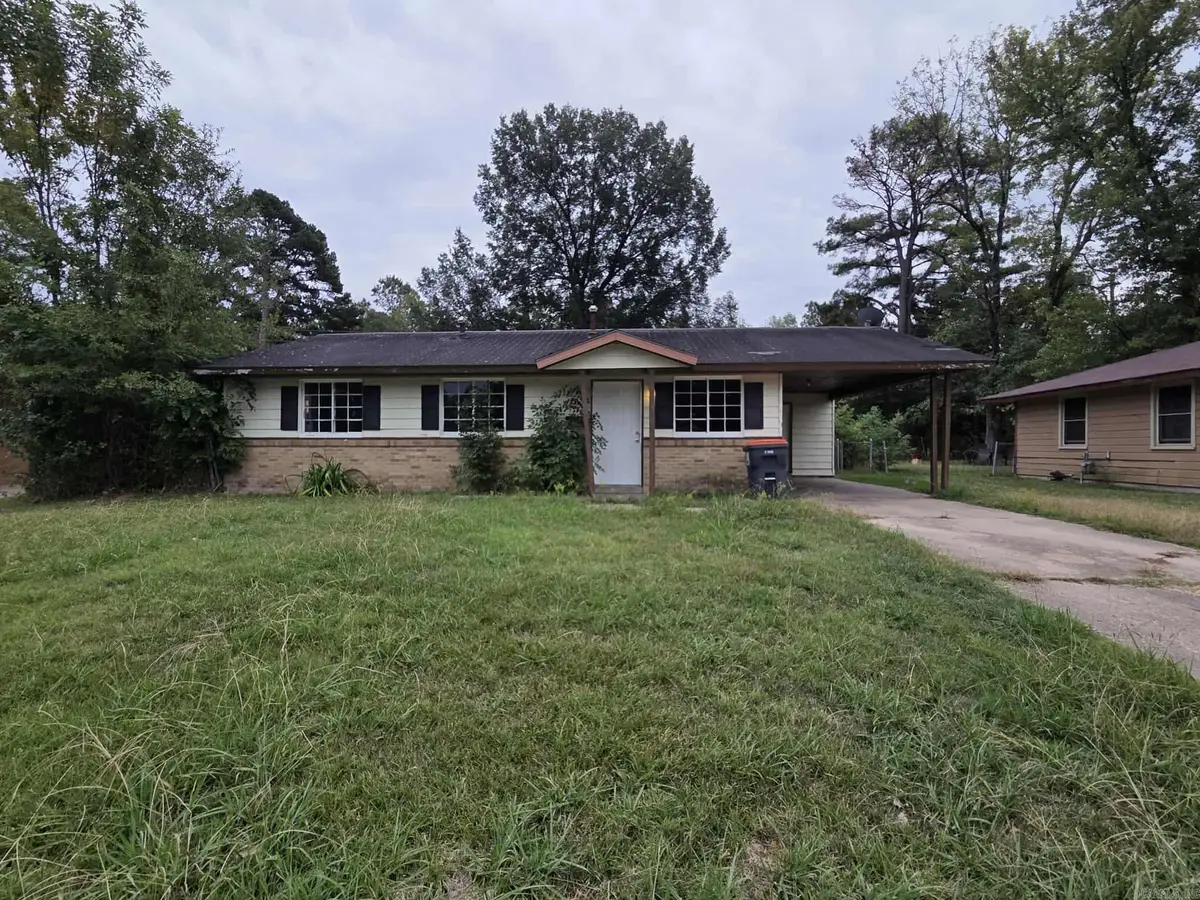 2401 Howard Drive, Pine Bluff, AR 71603 - Image #1