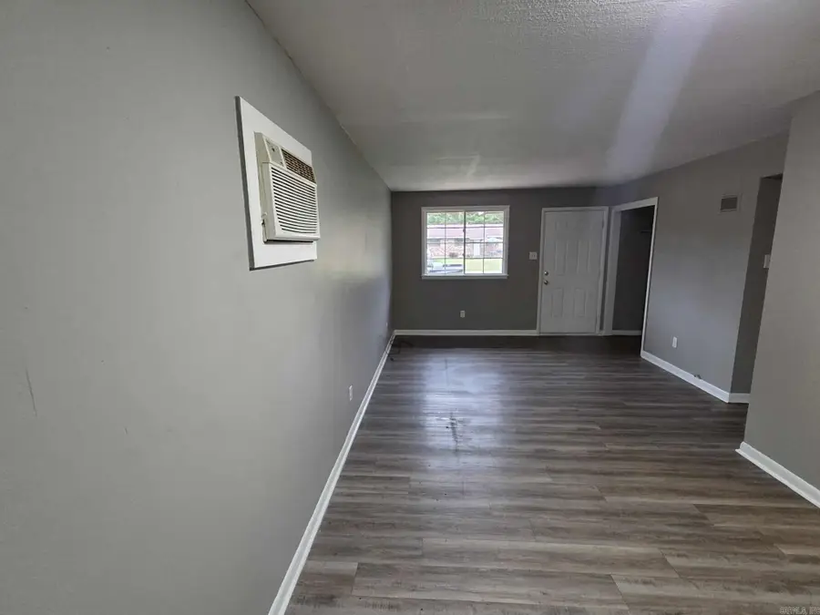 2401 Howard Drive, Pine Bluff, AR 71603 - Image #2