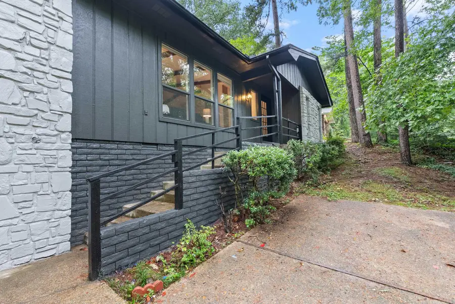 61 Malaga Way, Hot Springs Village, AR 71909 - Image #2