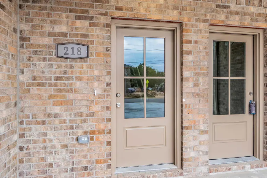 218 & 220 N Elm Street, Jacksonville, AR 72076 - Image #2