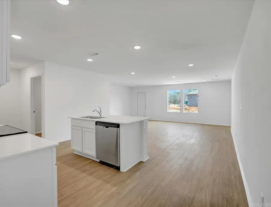 250 Bighorn Trail, Maumelle, AR 72113 - #3