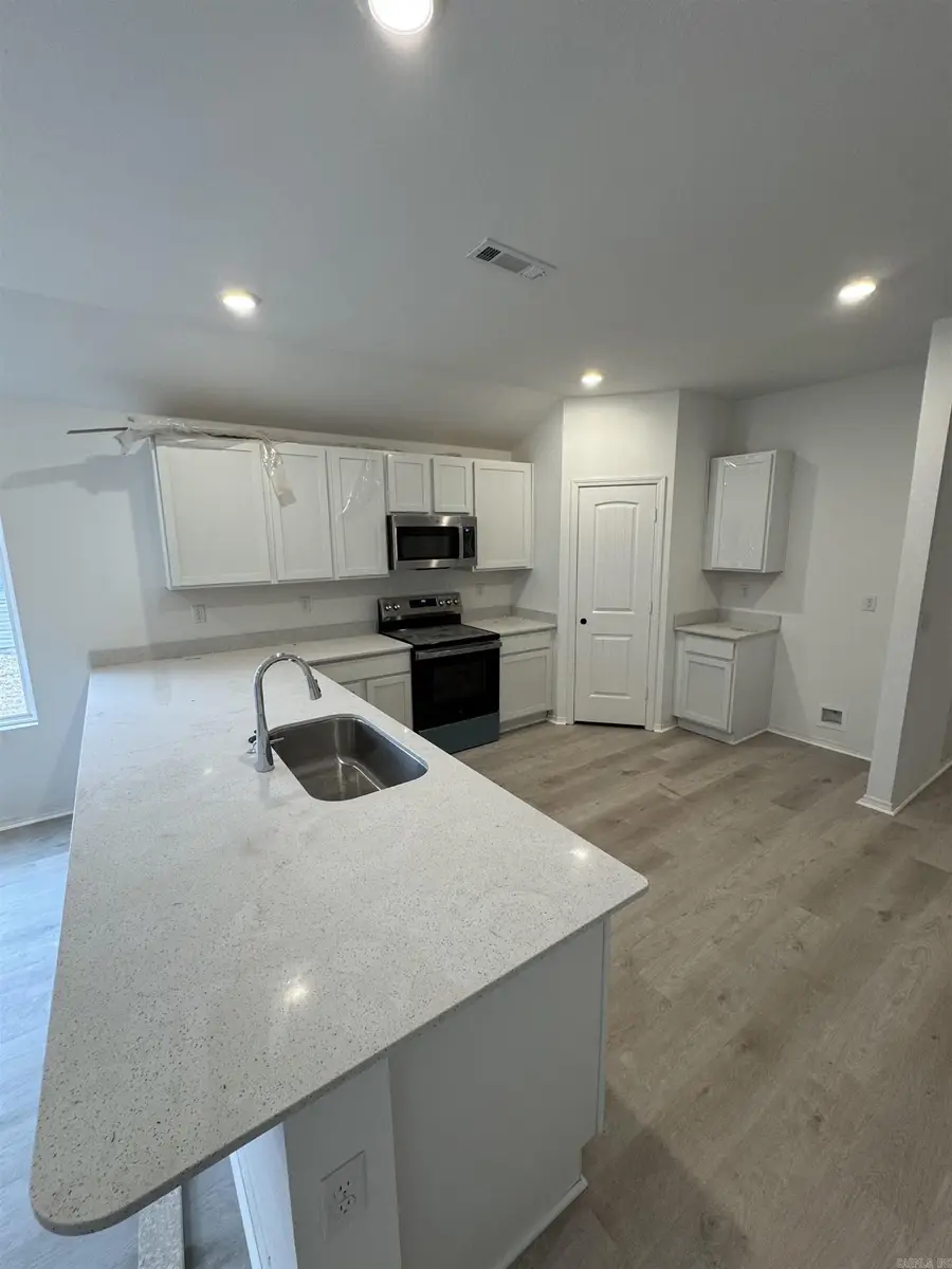 7056 Potomac Trail, Bauxite, AR 72011 - Image #3