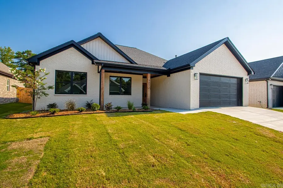 3892 Spencer Crossing Drive, Benton, AR 72019 - Image #2