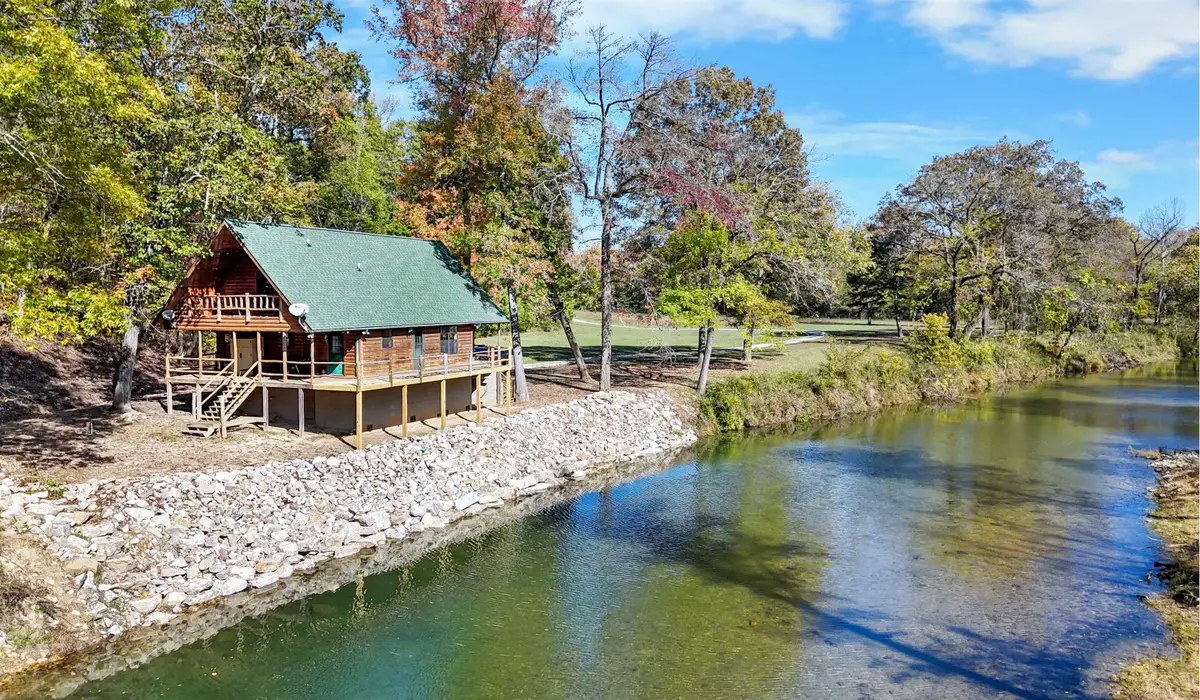 528 Blue Hole Lane, Calico Rock, AR 72519 - Image #1