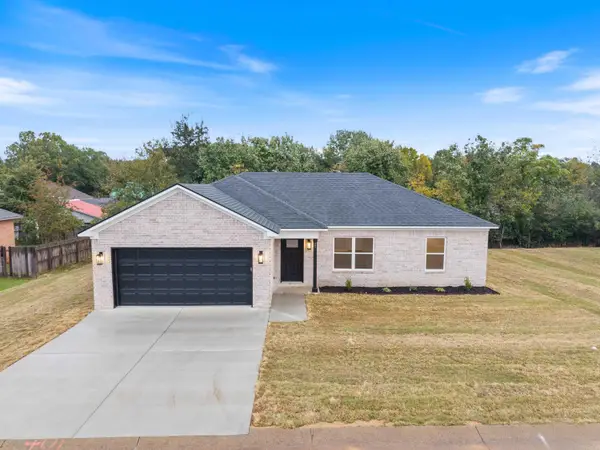 401 Parkway Avenue, Morrilton, AR 72110