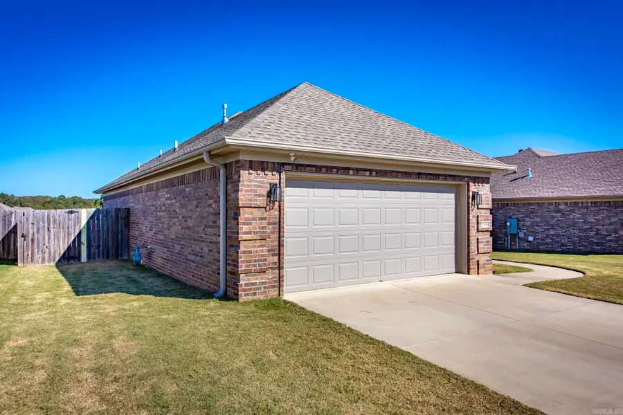 1008 Parham Drive, Jacksonville, AR 72076 - Image #2