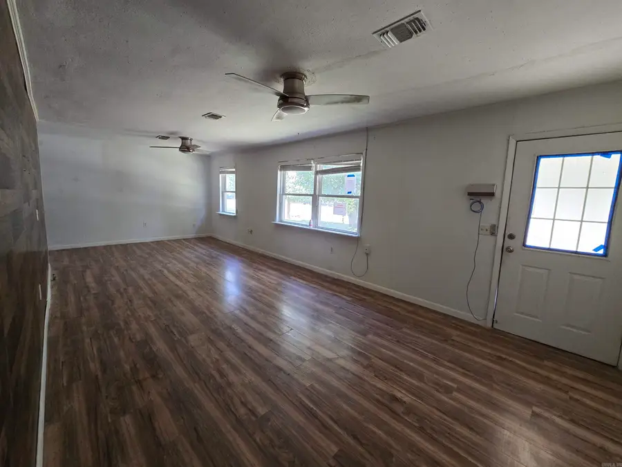 9 Center, Mayflower, AR 72106 - Image #3