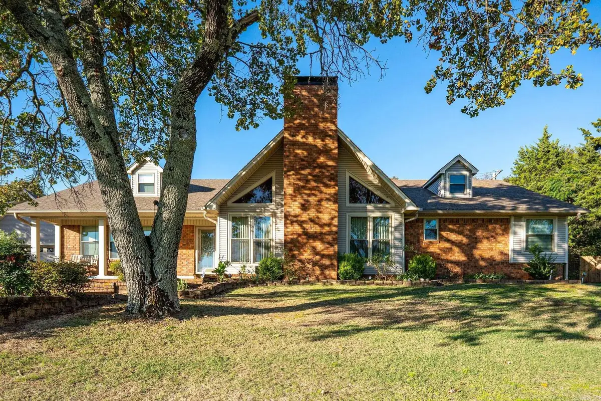 1000 Grandview Heights Drive, Conway, AR 72032 - Image #1