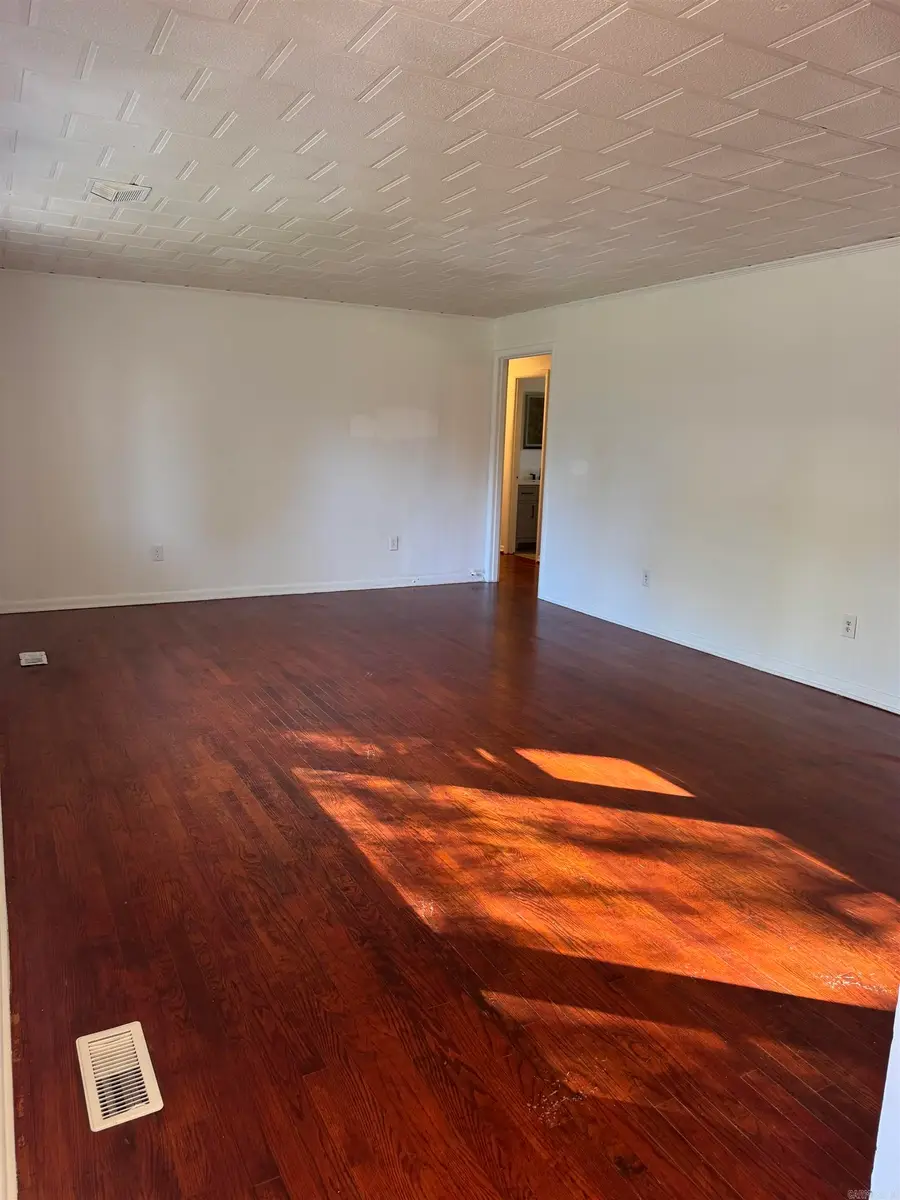 100 E Lincoln, Searcy, AR 72143 - Image #3