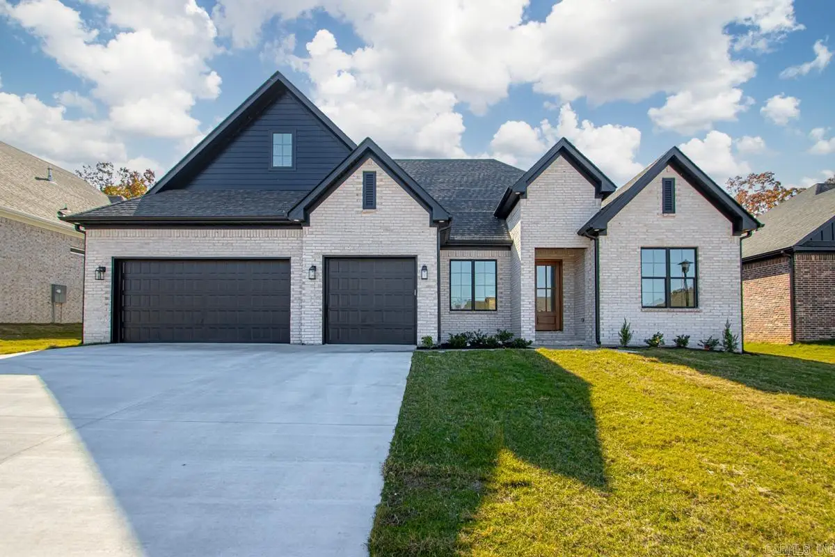 533 Valley Oak Dr, Sherwood, AR 72120 - Image #1