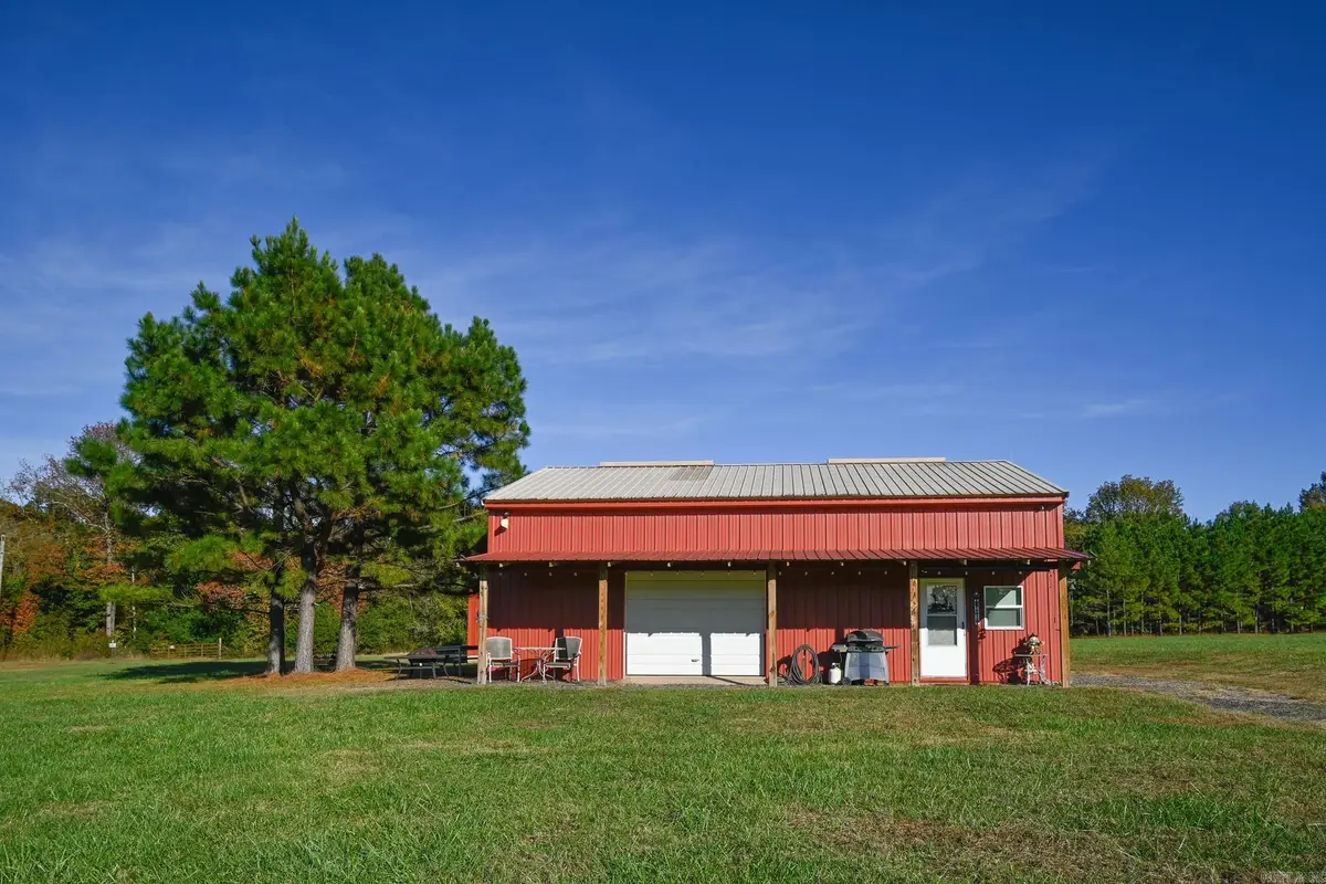 115 Lark Ln, Mena, AR 71953 - Image #1