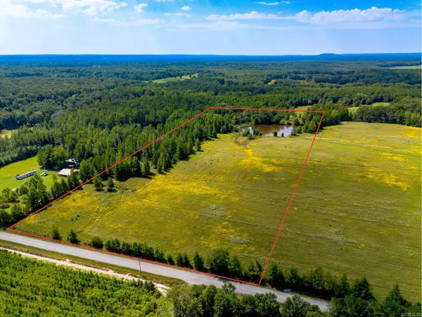 000 Gillham Rd., Beebe, AR 72012