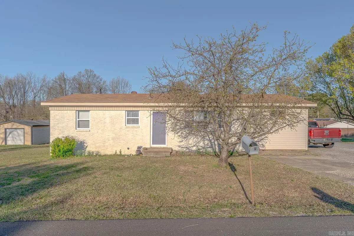 102 Tech Street, Paragould, AR 72450 - Image #1