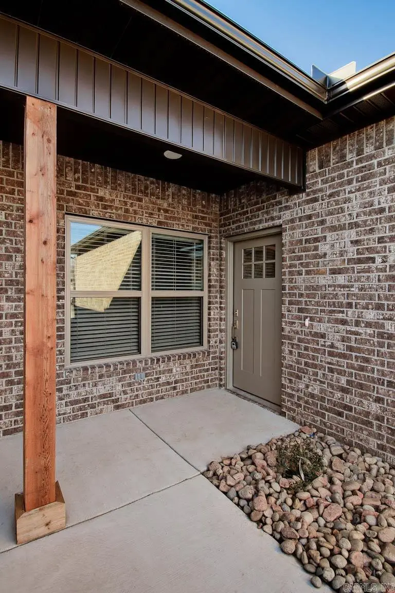 312 Turnberry Court, Mountain Home, AR 72653 - Image #2