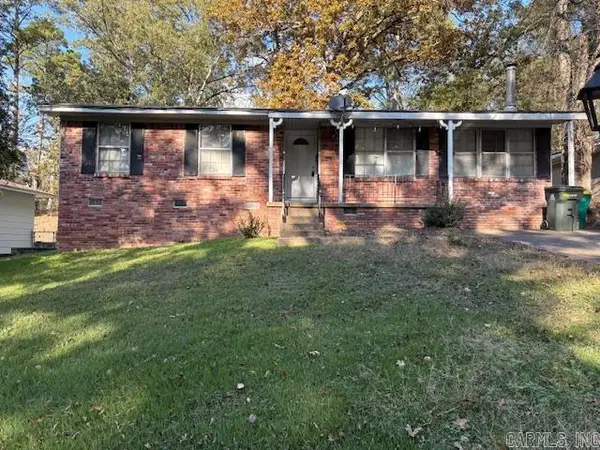 18 Rosewood Drive, Little Rock, AR 72209