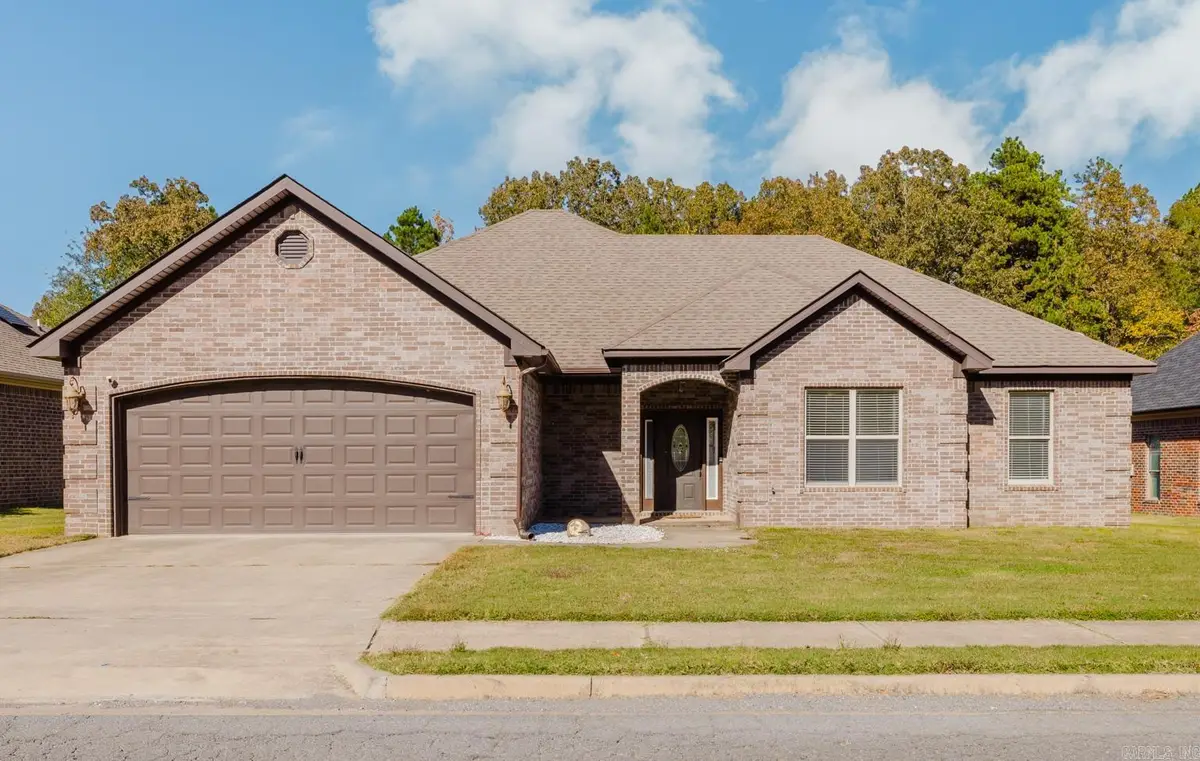 2209 Bent Tree Drive, Sherwood, AR 72120 - Image #1