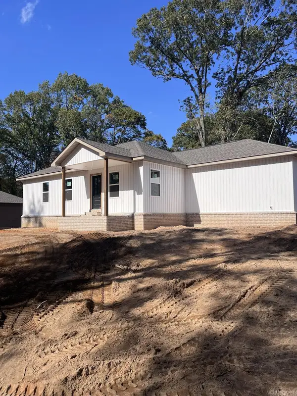 499 Main Street, Bauxite, AR 72011