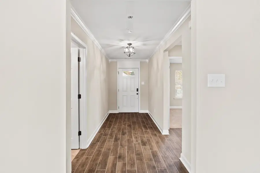 8240 Nora Ln, Sherwood, AR 72120 - Image #3