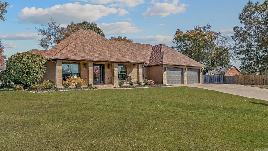 3701 Phillips Drive, Paragould, AR 72450 - Image #2