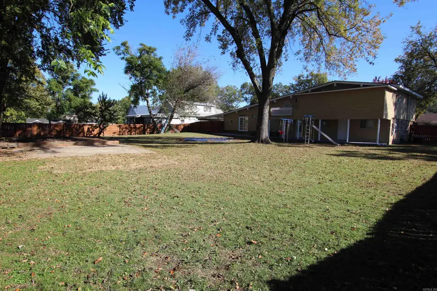918 S Erie Avenue, Russellville, AR 72801 - Image #3