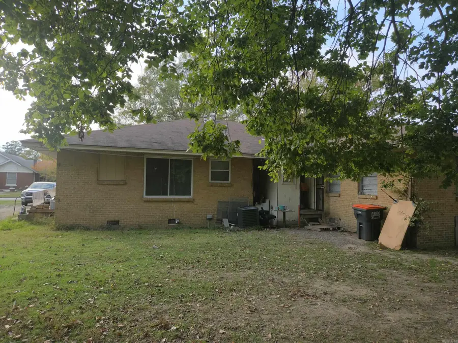 2507 S Linden Street, Pine Bluff, AR 71603 - Image #2