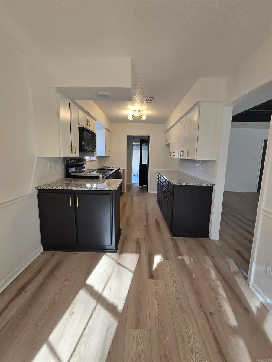 106 Jessica Drive, Sherwood, AR 72120 - Image #2