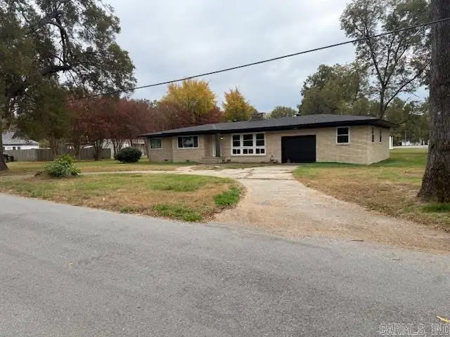 307 E 5th, Carlisle, AR 72024 - Image #1