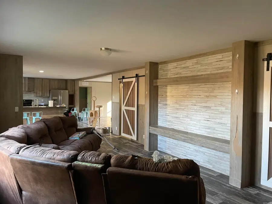 826 Polk Road 23, Cove, AR 71937 - Image #3