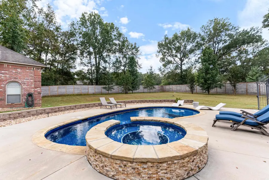 24 Sandlewood Road, Greenbrier, AR 72058 - Image #2