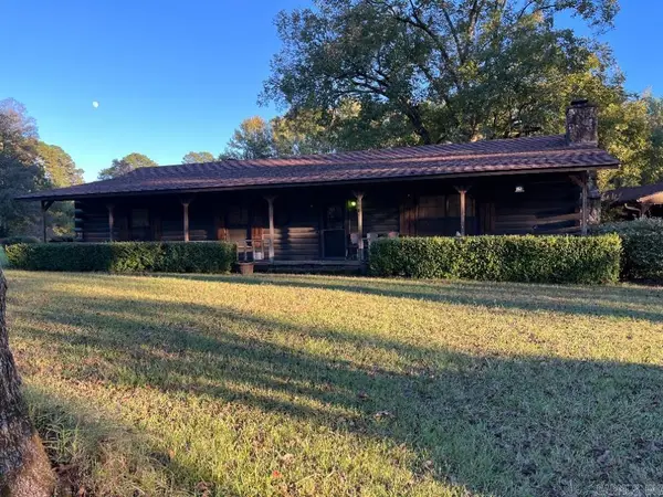 811 Chambersville Rd, Fordyce, AR 71742