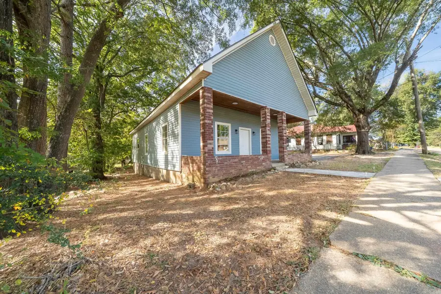 407 N 4th St Street, De Queen, AR 71832 - Image #2