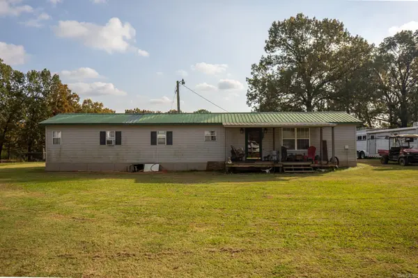 2209 Old Military Rd, Jacksonville, AR 72076