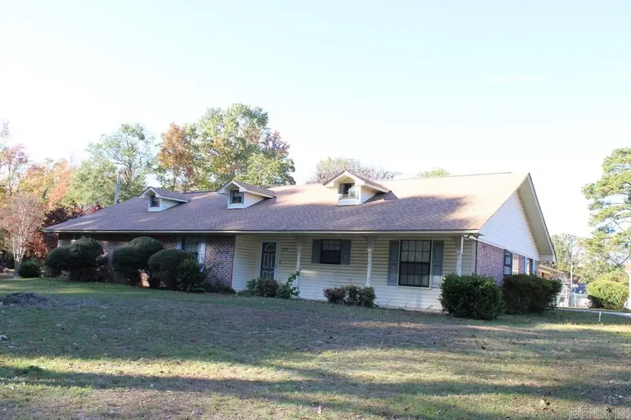 1201 E 42nd St., Texarkana, AR 71854 - Image #2