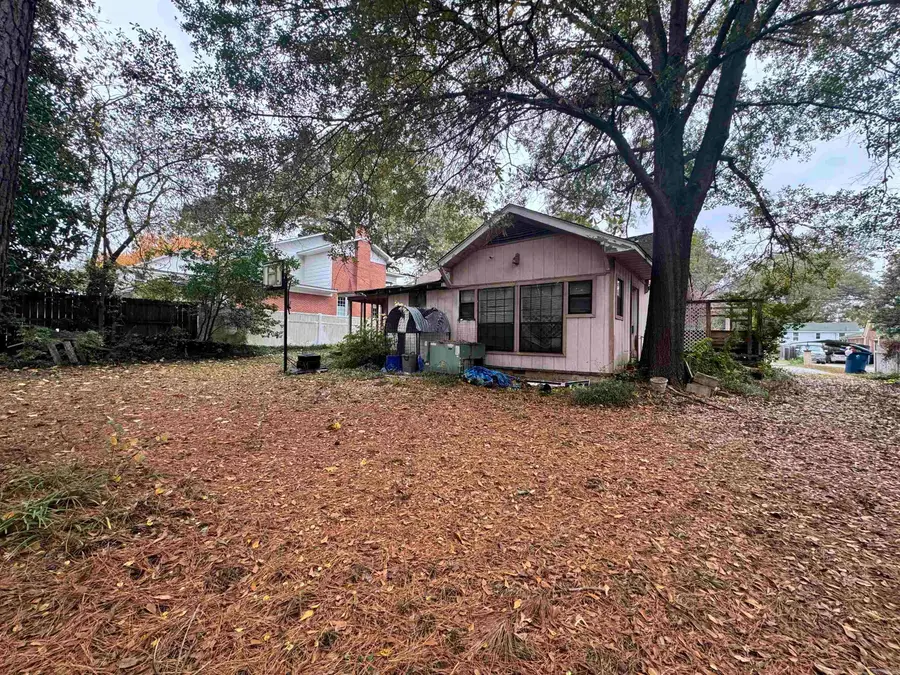 807 Pine Bluff Street, Malvern, AR 72104 - #2