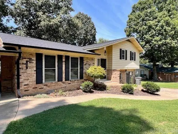 14 Lisa Street, Batesville, AR 72501