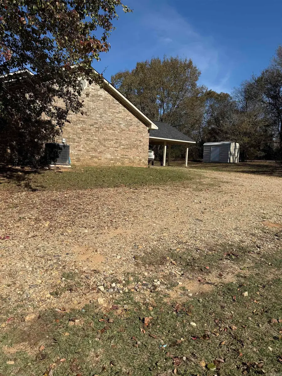 2744 Corinth Road, Nashville, AR 71852 - Image #3