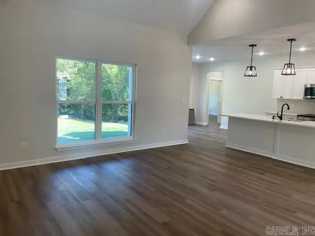 5408 Aviator Drive, Jacksonville, AR 72076 - Image #2