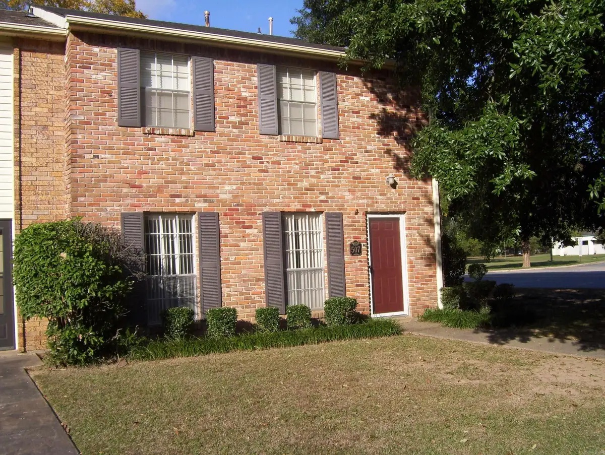 507 Greenbriar Drive, Pine Bluff, AR 71603 - Image #1