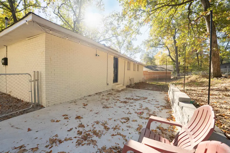 1106 Edgehill Drive, Benton, AR 72015 - Image #3