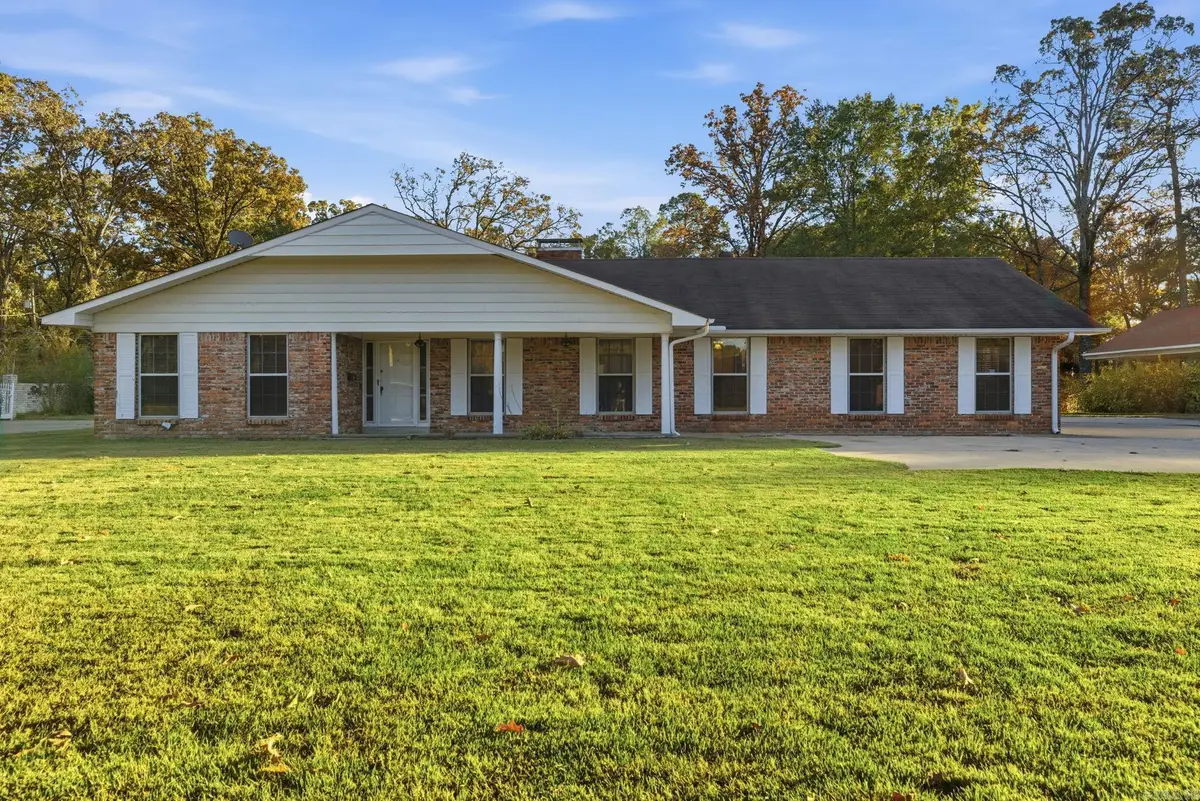 2002 W 42nd Ave, Pine Bluff, AR 71603 - Image #1