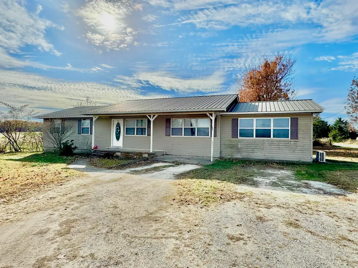 520 Cutoff Rd, Violet Hill Township, AR 72584 - Image #1