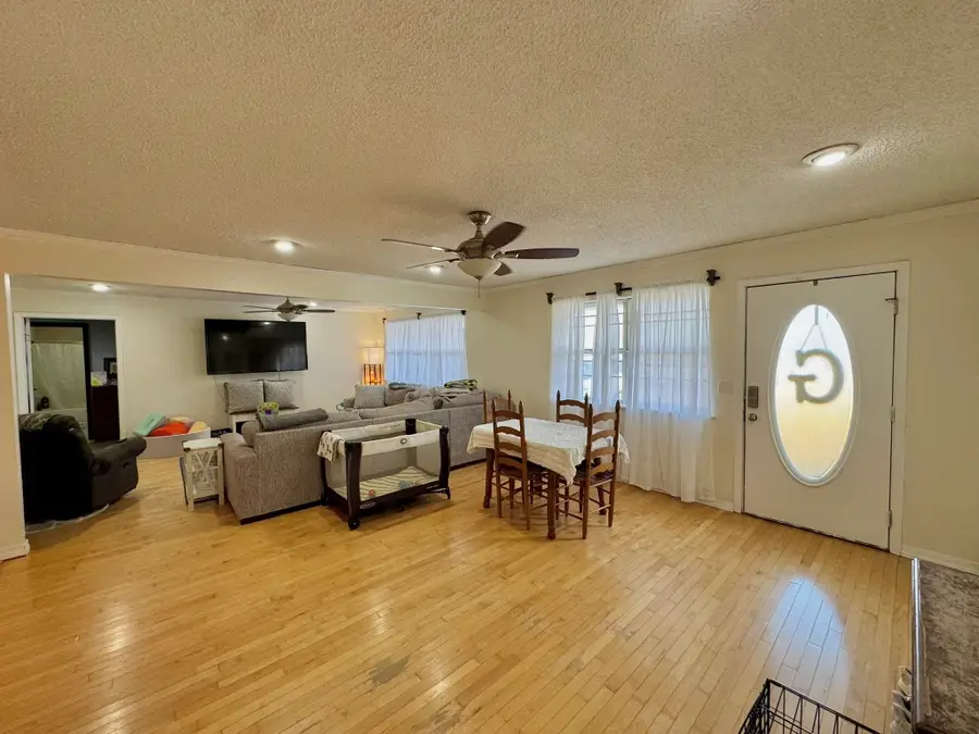 520 Cutoff Rd, Violet Hill Township, AR 72584 - Image #2