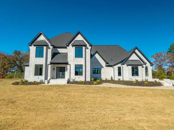 124 Arlington Park Circle, Hot Springs, AR 71901