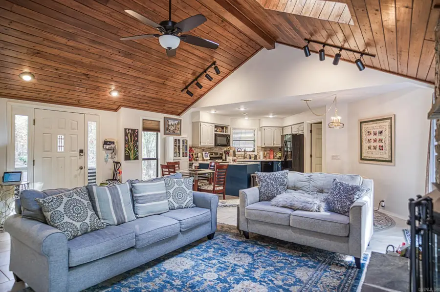 6 Hermosa Circle, Hot Springs Village, AR 71909 - Image #2